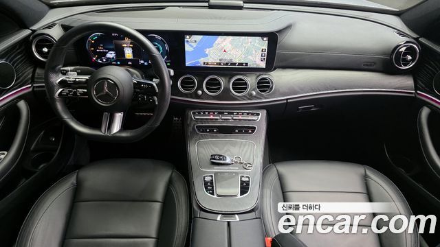Mercedes-Benz E-Class E220d 4MATIC AMG Line