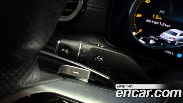 Mercedes-Benz E-Class E220d 4MATIC AMG Line