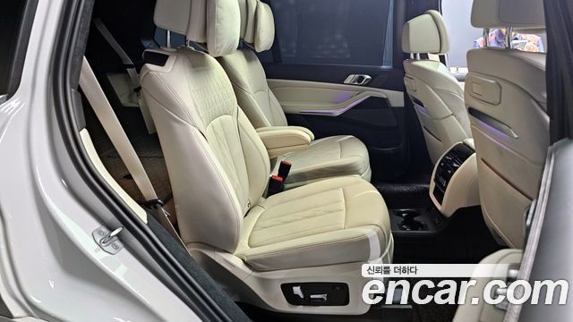BMW X7 xDrive 40i M Sport 6STR