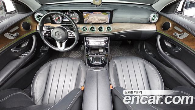 Mercedes-Benz E-Class E220d 4MATIC Exclusive