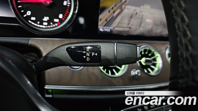 Mercedes-Benz E-Class E220d 4MATIC Exclusive