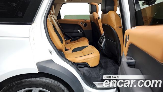 Land Rover Range Rover Sport 3.0 SDV6 HSE Dynamic