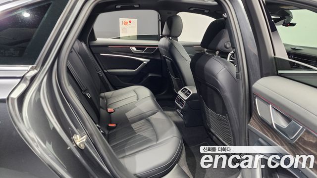 Audi A6 45 TFSI Premium