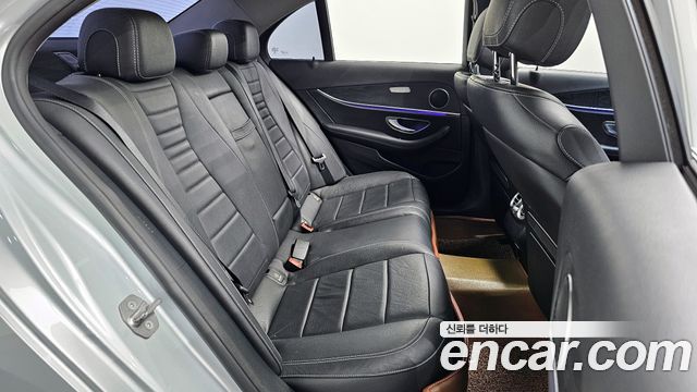 Mercedes-Benz E-Class E300 Avantgarde