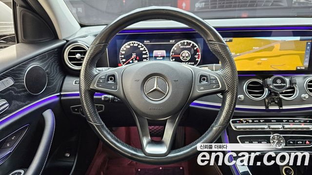 Mercedes-Benz E-Class E300 Avantgarde