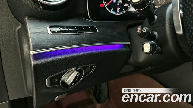 Mercedes-Benz E-Class E300 Avantgarde