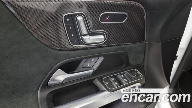 Mercedes-Benz GLB-Class GLB250 4MATIC