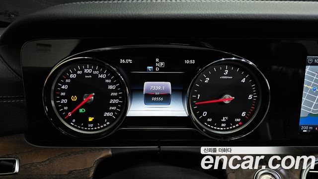 Mercedes-Benz E-Class E220d Exclusive