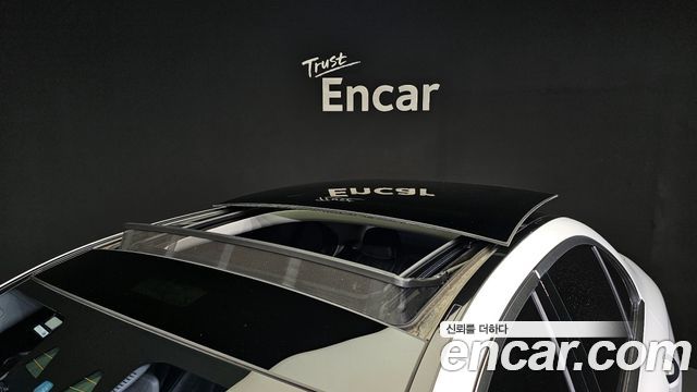 Mercedes-Benz E-Class E220d Exclusive