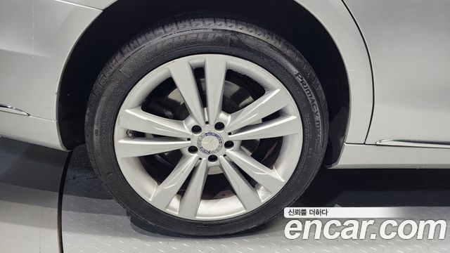 Mercedes-Benz S-Class S500L 4MATIC