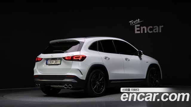 Mercedes-Benz GLA-Class GLA45 AMG 4MATIC+