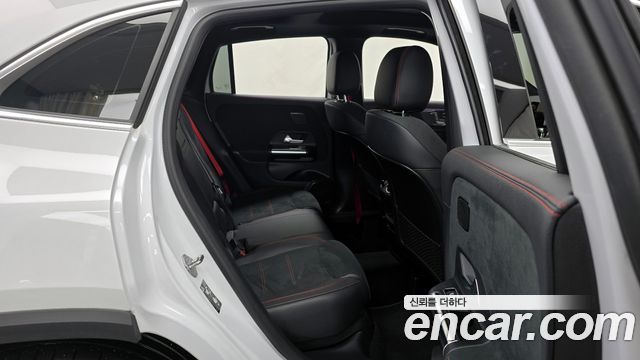Mercedes-Benz GLA-Class GLA45 AMG 4MATIC+