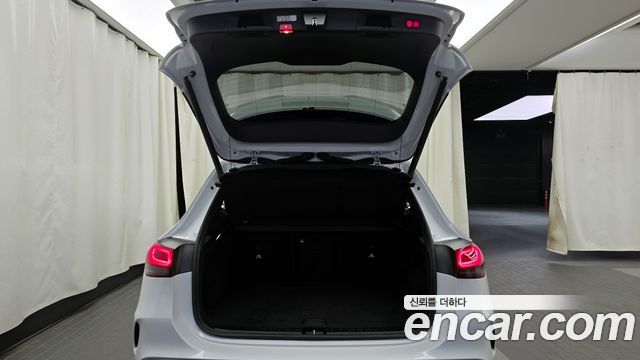 Mercedes-Benz GLA-Class GLA45 AMG 4MATIC+