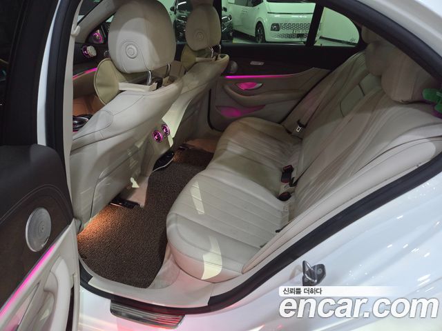 Mercedes-Benz E-Class E300 Exclusive