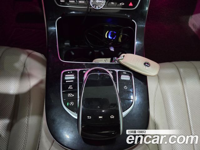 Mercedes-Benz E-Class E300 Exclusive