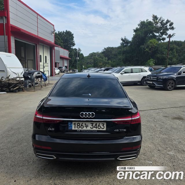 Audi A6 45 TFSI Premium