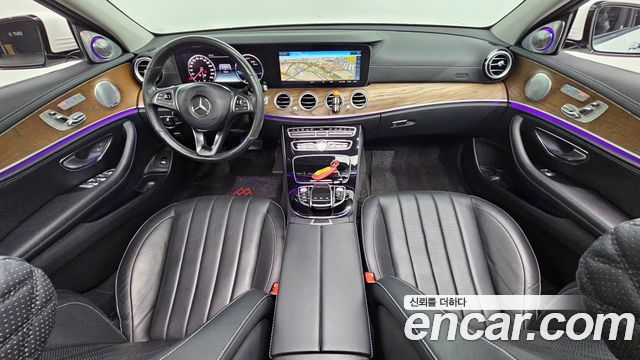 Mercedes-Benz E-Class E300 Exclusive