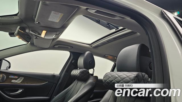 Mercedes-Benz E-Class E300 Exclusive
