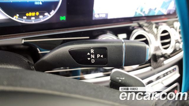 Mercedes-Benz E-Class E400 4MATIC Exclusive