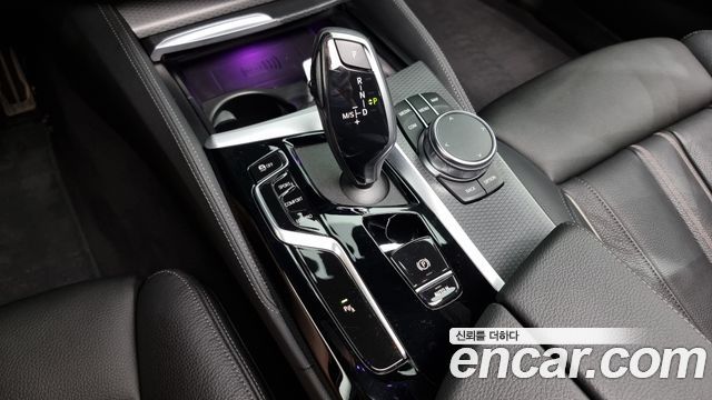 BMW 5-Series 520i M Sport