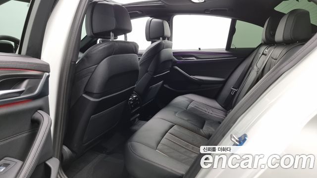 BMW 5-Series 520i M Sport