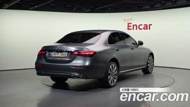 Mercedes-Benz E-Class E350 4MATIC Exclusive