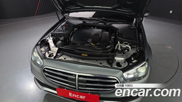 Mercedes-Benz E-Class E350 4MATIC Exclusive