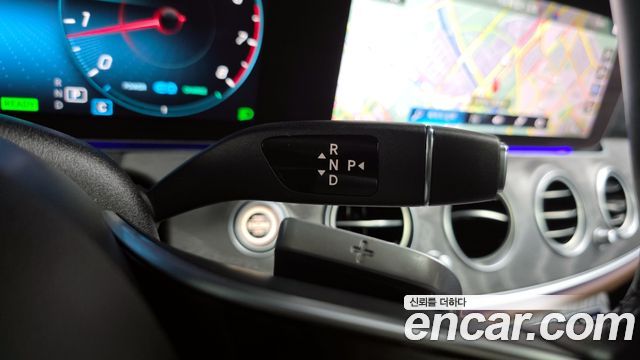 Mercedes-Benz E-Class E350 4MATIC Exclusive