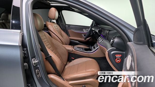 Mercedes-Benz E-Class E350 4MATIC Exclusive