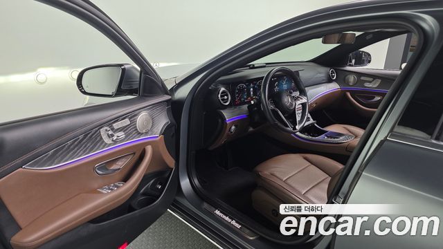 Mercedes-Benz E-Class E350 4MATIC Exclusive