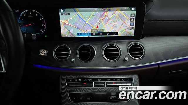 Mercedes-Benz E-Class E350 4MATIC Exclusive