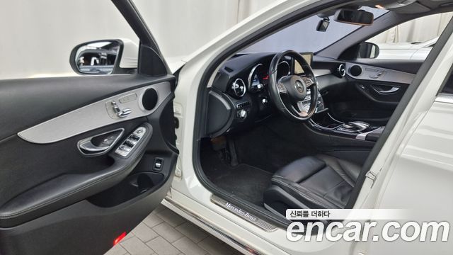 Mercedes-Benz C-Class C220 d 4MATIC Estate