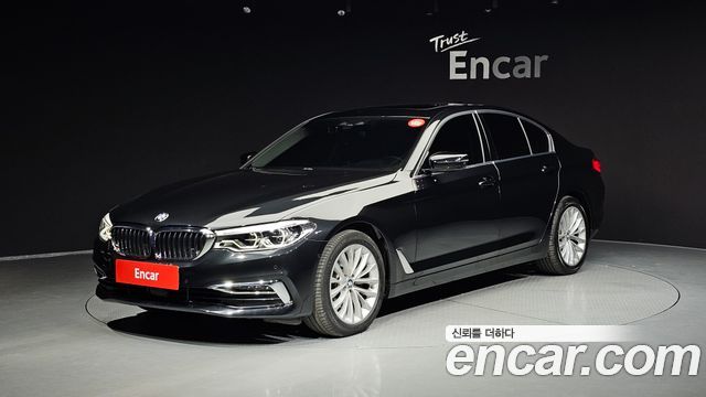 BMW 5-Series 520d xDrive Luxury Plus
