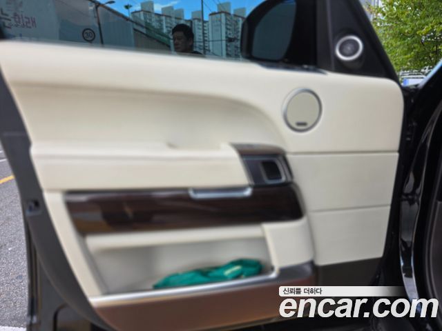 Land Rover Range Rover 4.4 SDV8 AB LWB DIESEL