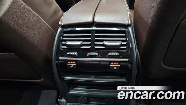 BMW 5-Series 530i xDrive Luxury Plus