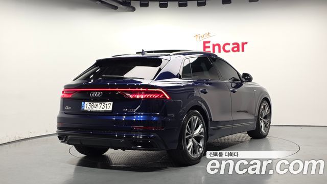 Audi Q8 55 TFSI Quattro Premium