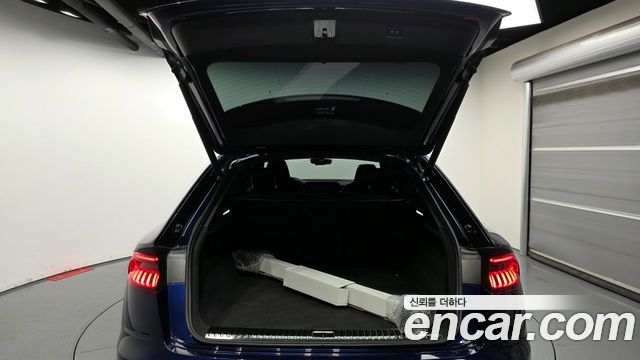 Audi Q8 55 TFSI Quattro Premium