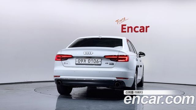 Audi A4 45 TFSI Quattro Premium
