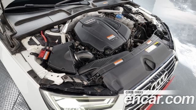 Audi A4 45 TFSI Quattro Premium
