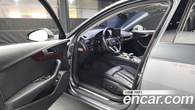 Audi A4 45 TFSI Premium