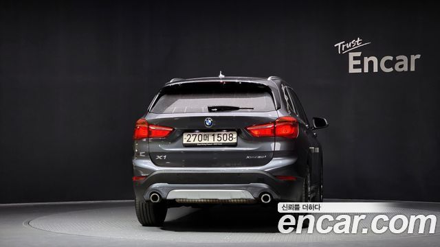 BMW X1 xDrive 20i xLine