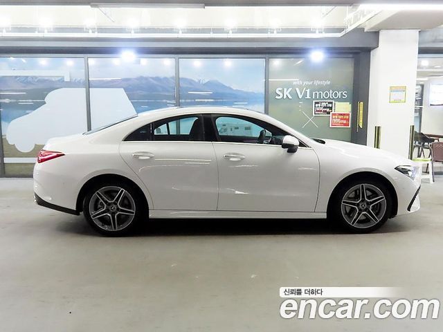 Mercedes-Benz CLA-Class CLA250 4MATIC