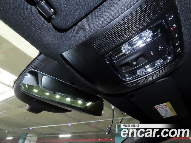 Mercedes-Benz CLA-Class CLA250 4MATIC