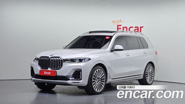 BMW X7 xDrive 40i Design Pure Excellence 7-Seater