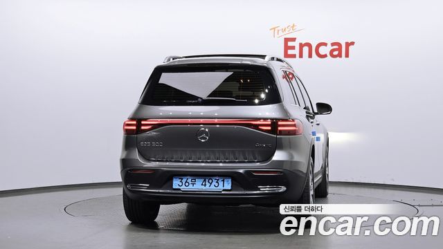 Mercedes-Benz EQB EQB300 4MATIC Progressive