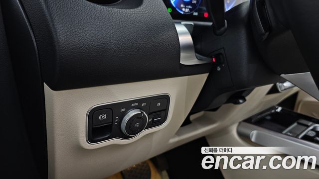 Mercedes-Benz EQB EQB300 4MATIC Progressive