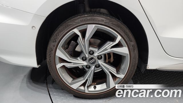 Audi A3 40 TFSI Premium