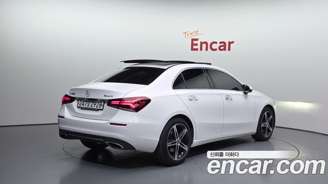 Mercedes-Benz A-Class A250 4MATIC Sedan