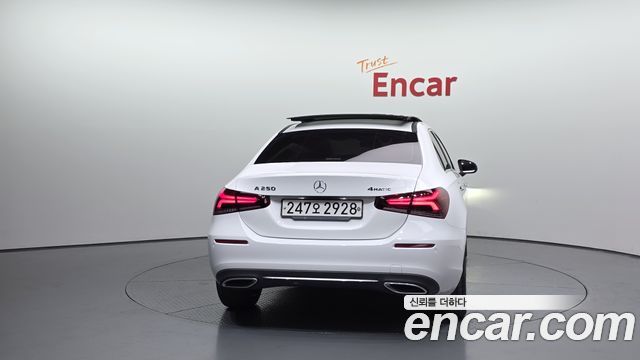 Mercedes-Benz A-Class A250 4MATIC Sedan