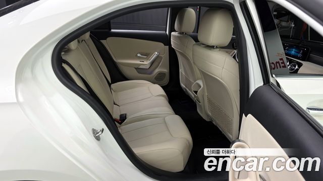 Mercedes-Benz A-Class A250 4MATIC Sedan